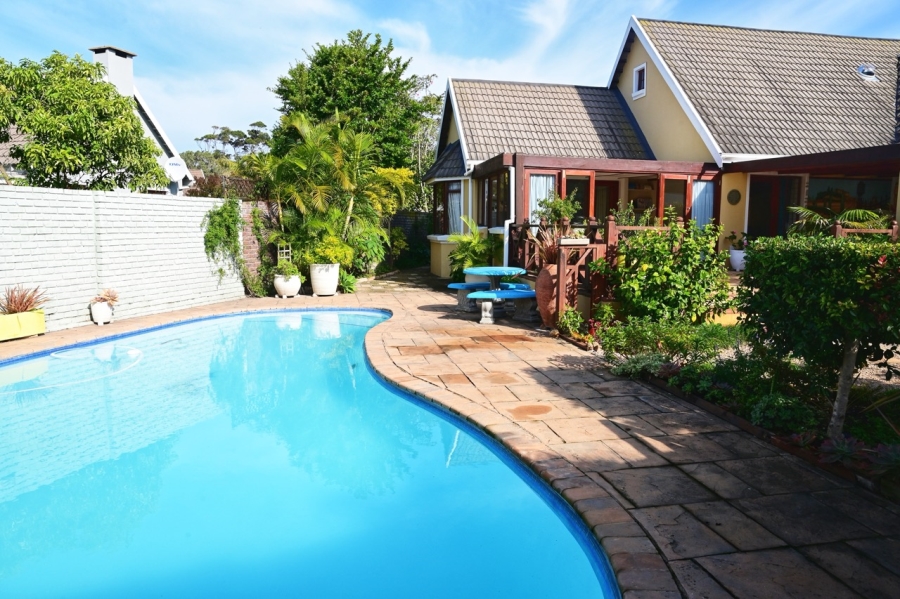 3 Bedroom Property for Sale in Sedgefield Island Village Western Cape